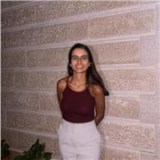Etudiante en Master 1 en genie chimique, j'aime partager mes connaissances en chimie, et l'anglais, a Valenciennes ou en ligne